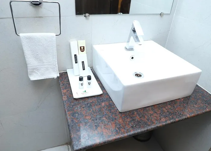 Hotel Sidh Vedantha Patna 